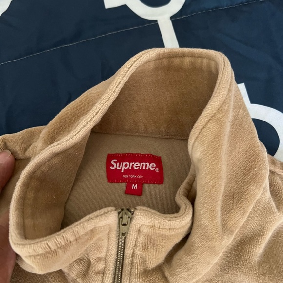 Supreme! - Picture 5 of 9